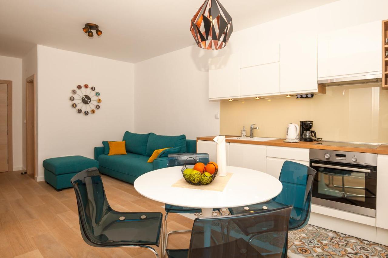 Apartments Mistral Bol Zewnętrze zdjęcie