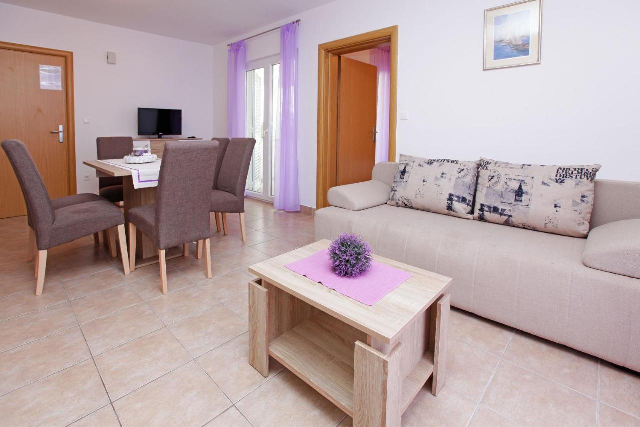 Apartments Mistral Bol Zewnętrze zdjęcie