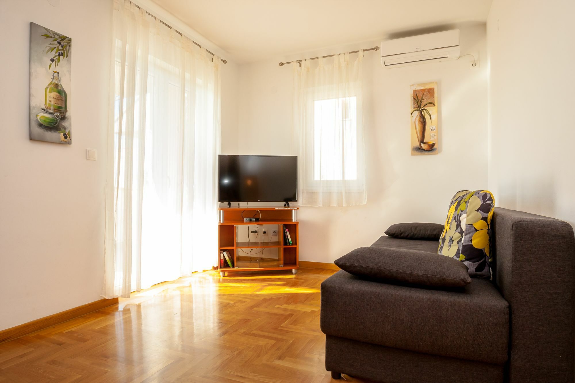 Apartments Mistral Bol Zewnętrze zdjęcie